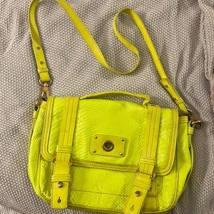 NEON 💚💛🧡❤️ MARC Jacobs bag Electric Yellow ⚡️⚡️⚡️⚡️⚡️⚡️⚡️⚡️